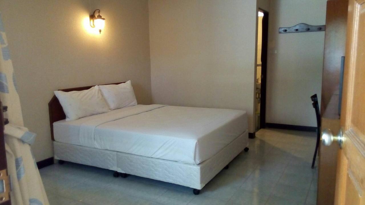Jomtien Cozy Inn Патая Екстериор снимка