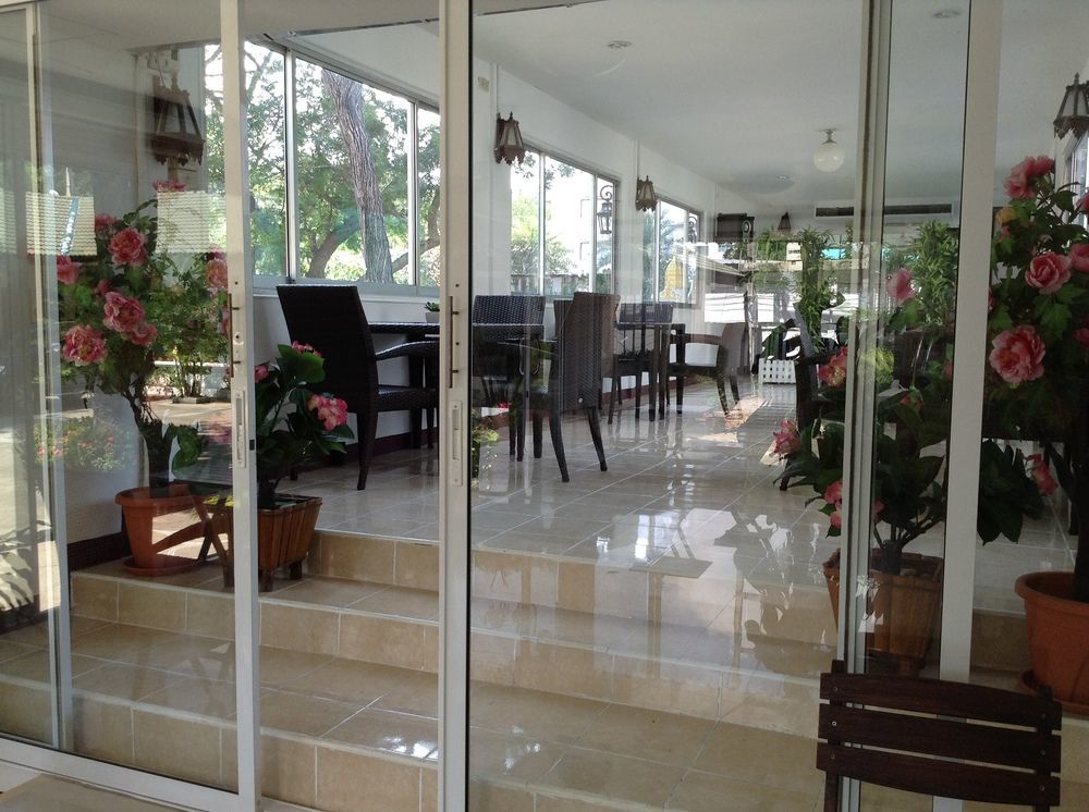 Jomtien Cozy Inn Патая Екстериор снимка